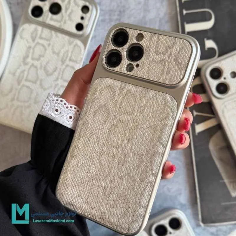 قاب گوشی چرمی طرح پایتون سفید