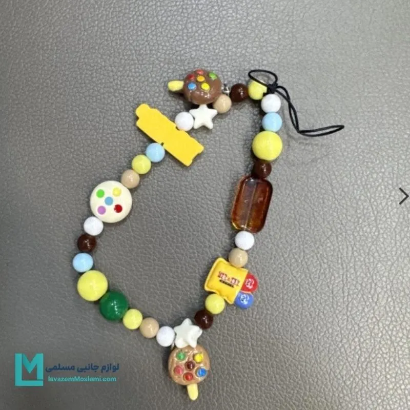 اویز m&m